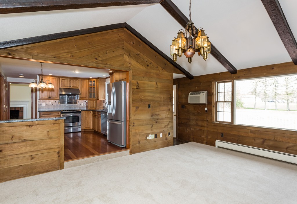 490 Somers Road East Longmeadow, MA 01028 - Photo 6 of 30 Gallery Image 6