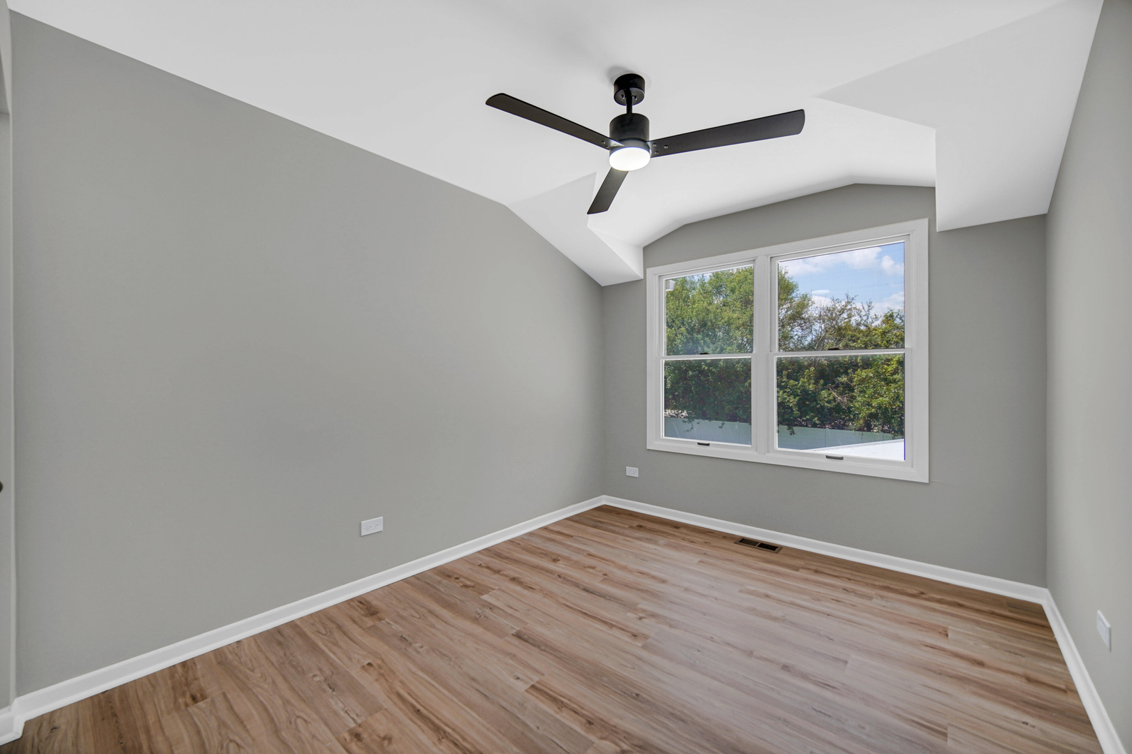 448 Highland Road Matteson, IL 60443 - Photo 18 of 27 Gallery Image 18
