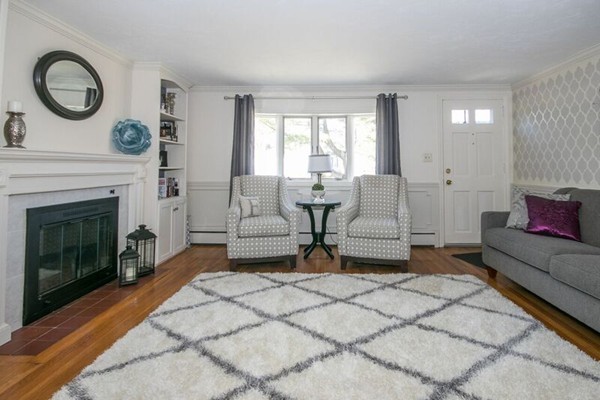35 Coolidge Road Norwell, MA 02061 - Photo 2 of 9 Gallery Image 2