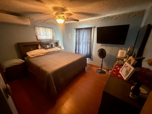 $299,900 | 2959 Middle Road, Sidney, ME 04330