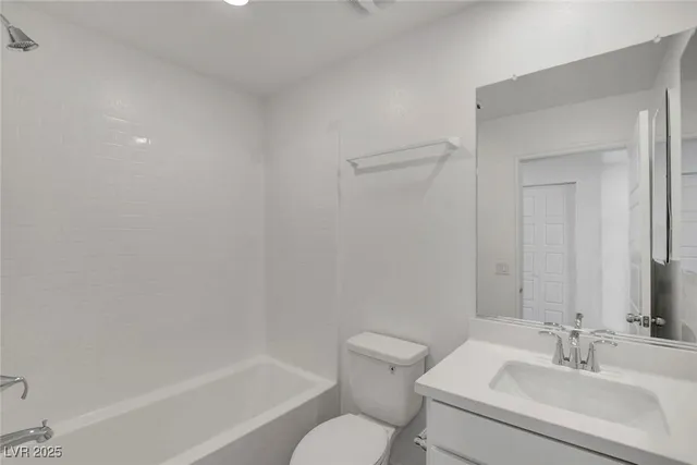 $348,990 | 10719 Norfolk View Court, Las Vegas, NV 89166