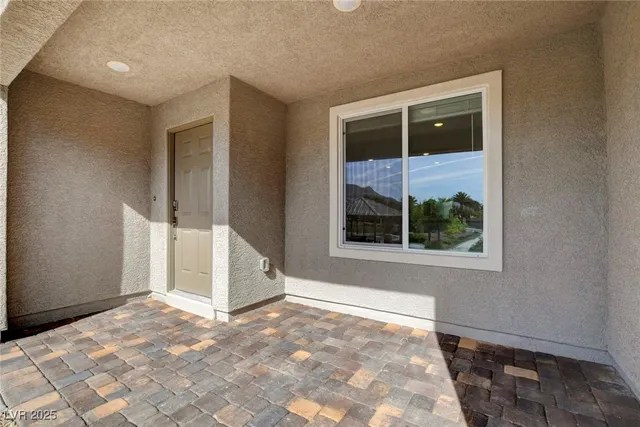 $348,990 | 10719 Norfolk View Court, Las Vegas, NV 89166