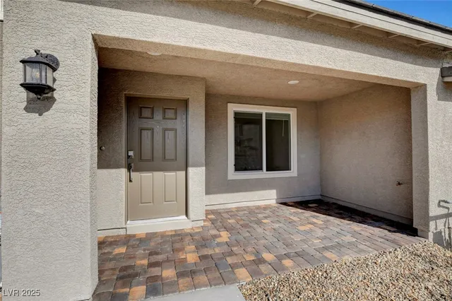 $348,990 | 10719 Norfolk View Court, Las Vegas, NV 89166