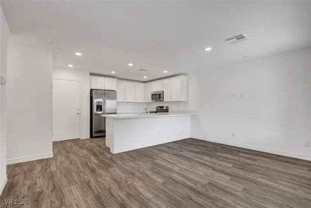 $348,990 | 10719 Norfolk View Court, Las Vegas, NV 89166