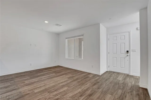 $348,990 | 10719 Norfolk View Court, Las Vegas, NV 89166