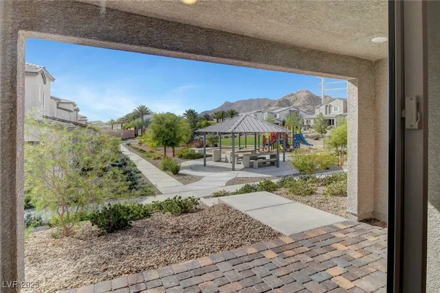 $348,990 | 10719 Norfolk View Court, Las Vegas, NV 89166