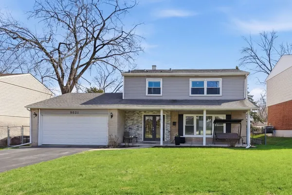 $389,999 | 9021 Primrose Lane, Hickory Hills, IL 60457