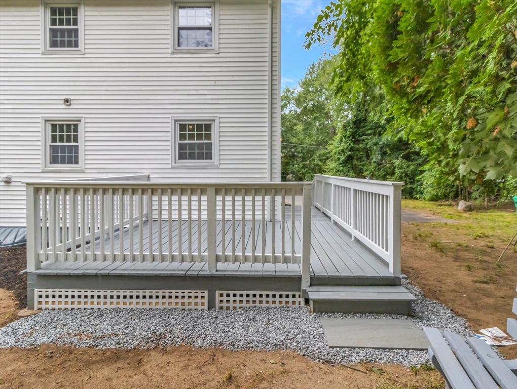 30 Keans Road Burlington, MA 01803 - Photo 6 of 34