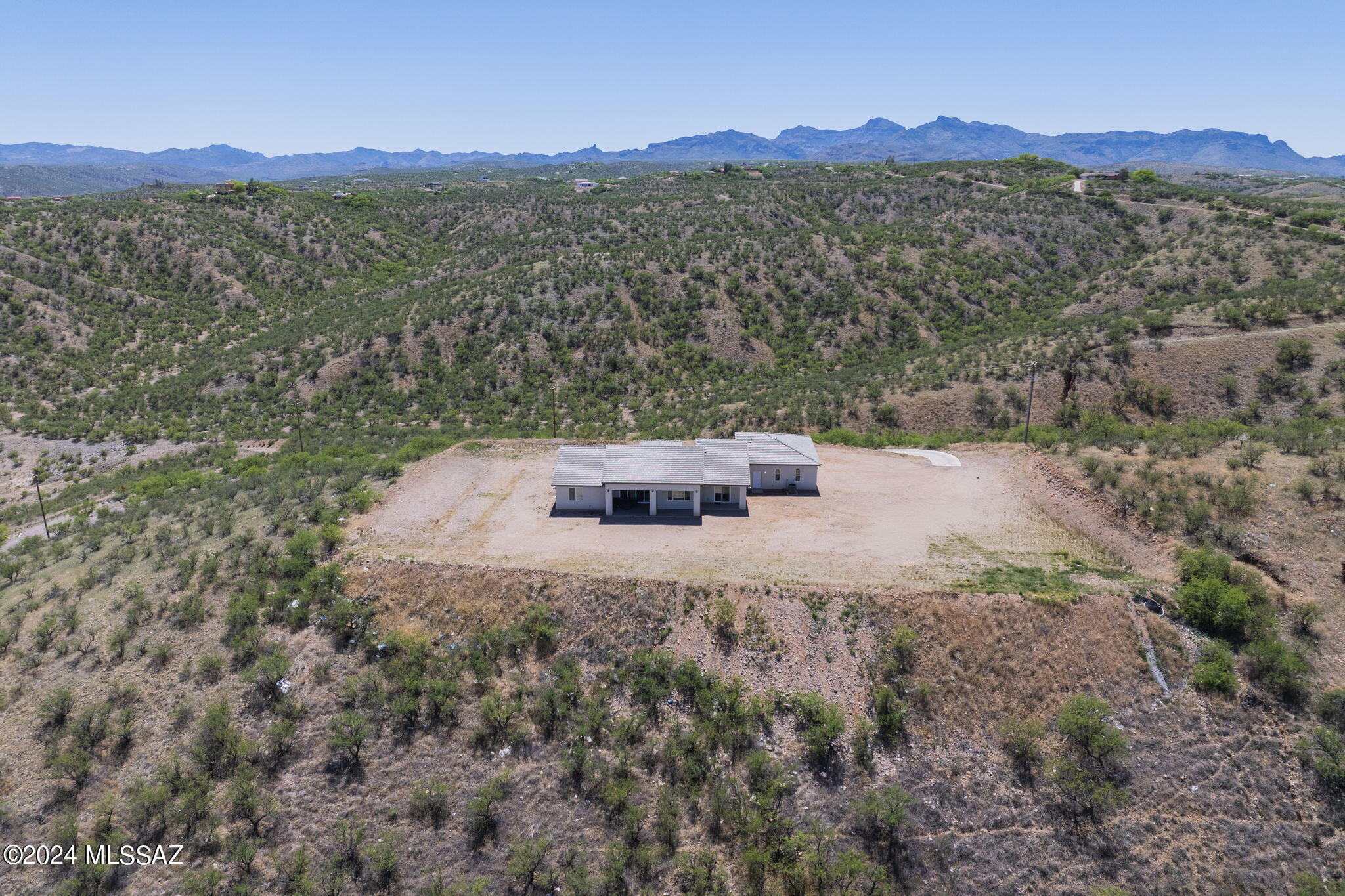 444 Camino Hombre De Oro Rio Rico, AZ 85648 - Photo 5 of 43 Gallery Image 5