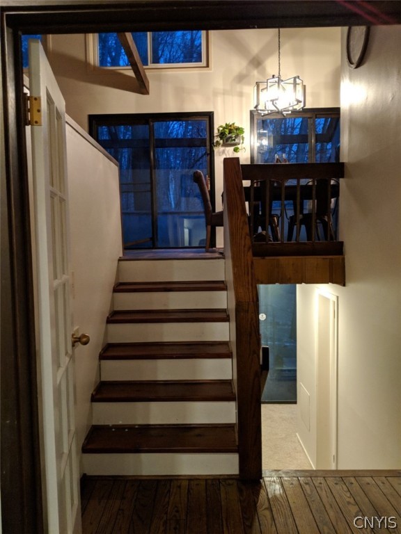 404 Parrish Lane Syracuse, NY 13205 - Photo 13 of 26