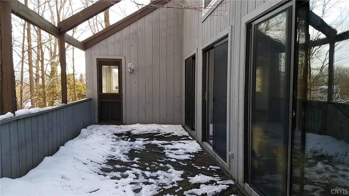 404 Parrish Lane Syracuse, NY 13205 - Photo 3 of 26