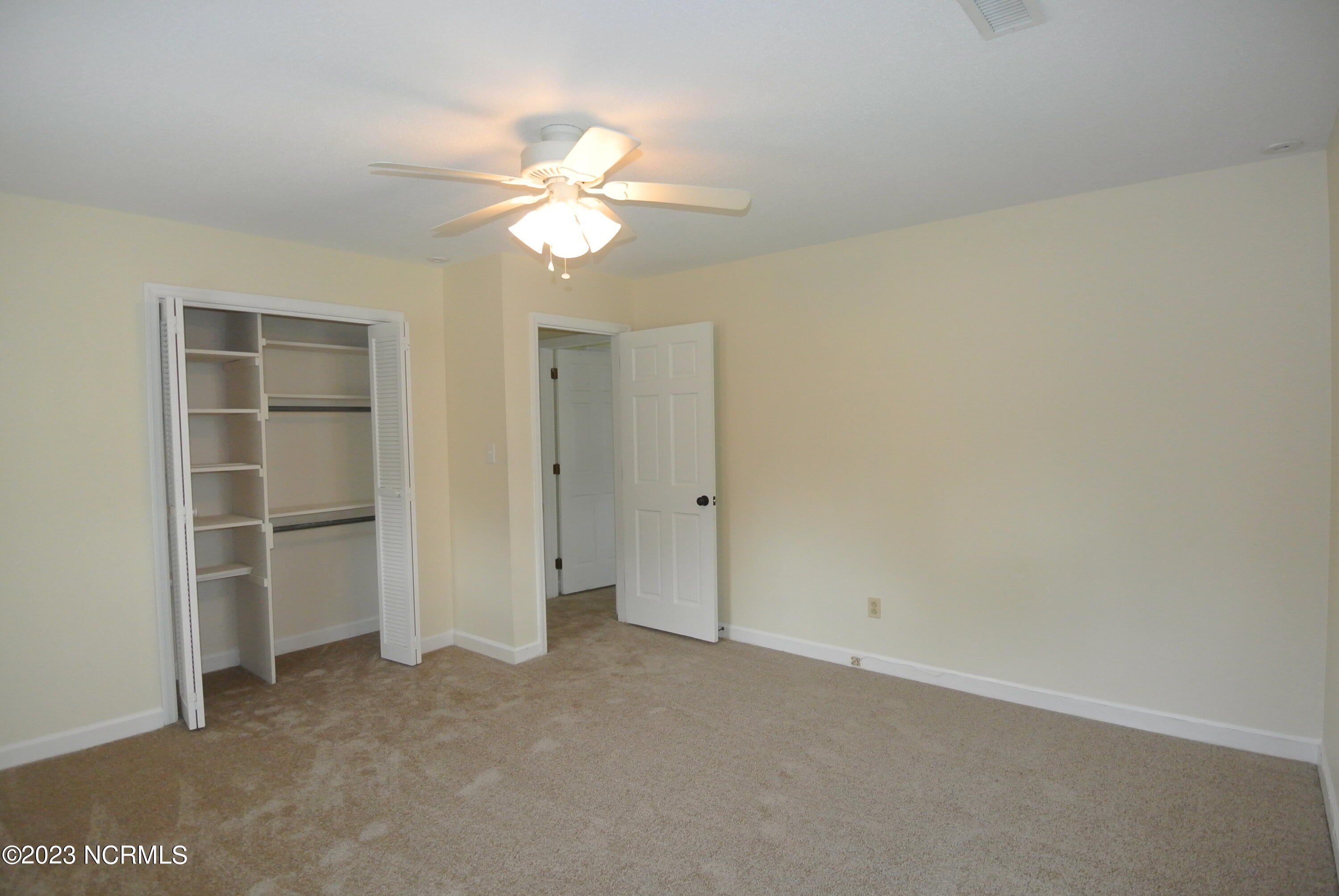 2129 Neuse Cliffs Circle New Bern, NC 28560 - Photo 23 of 27 Bedroom #3