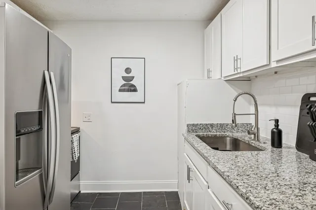 $1,900 | 501 B Meridian Street, Nashville, TN 37207