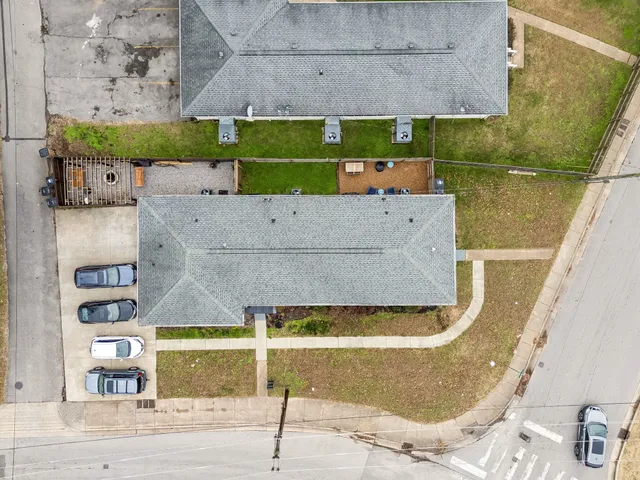 $1,900 | 501 B Meridian Street, Nashville, TN 37207