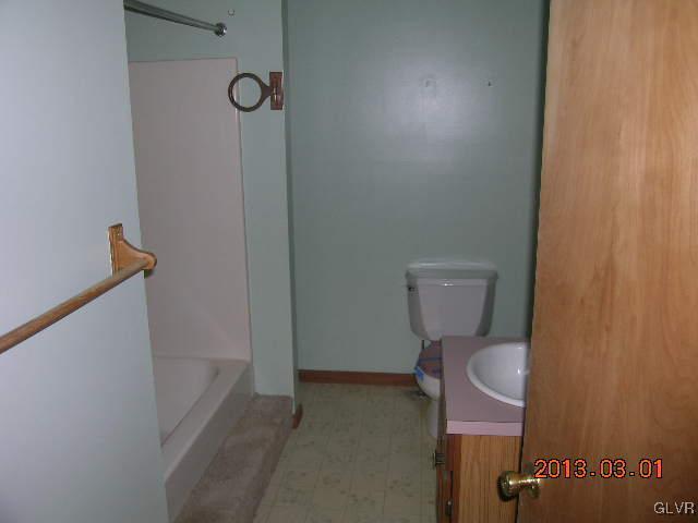 305 Brier Crest Road Blakeslee, PA 18610 - Photo 6 of 8 Gallery Image 6