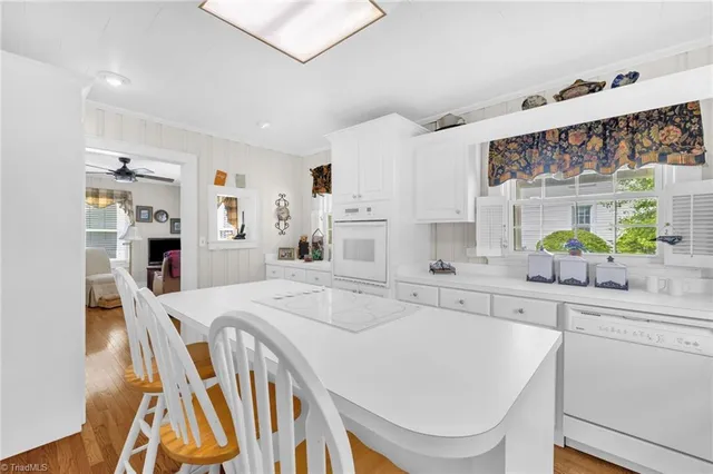 $332,000 | 318 South Fayetteville Street, Liberty, NC 27298