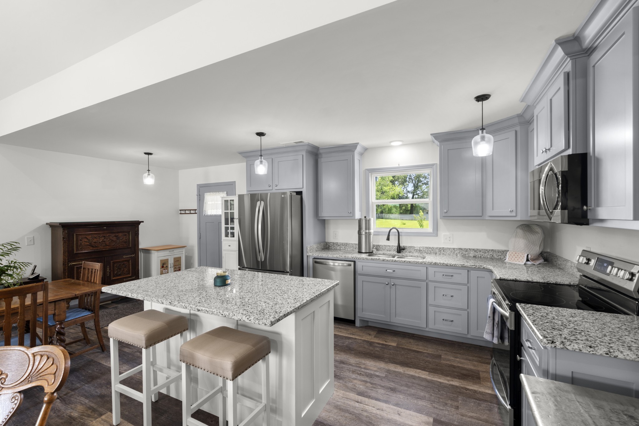 1072 Dugout Road Summertown, TN 38483 - Photo 15 of 45 Gallery Image 15