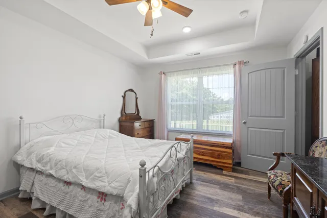 $299,999 | 1072 Dugout Road, Summertown, TN 38483