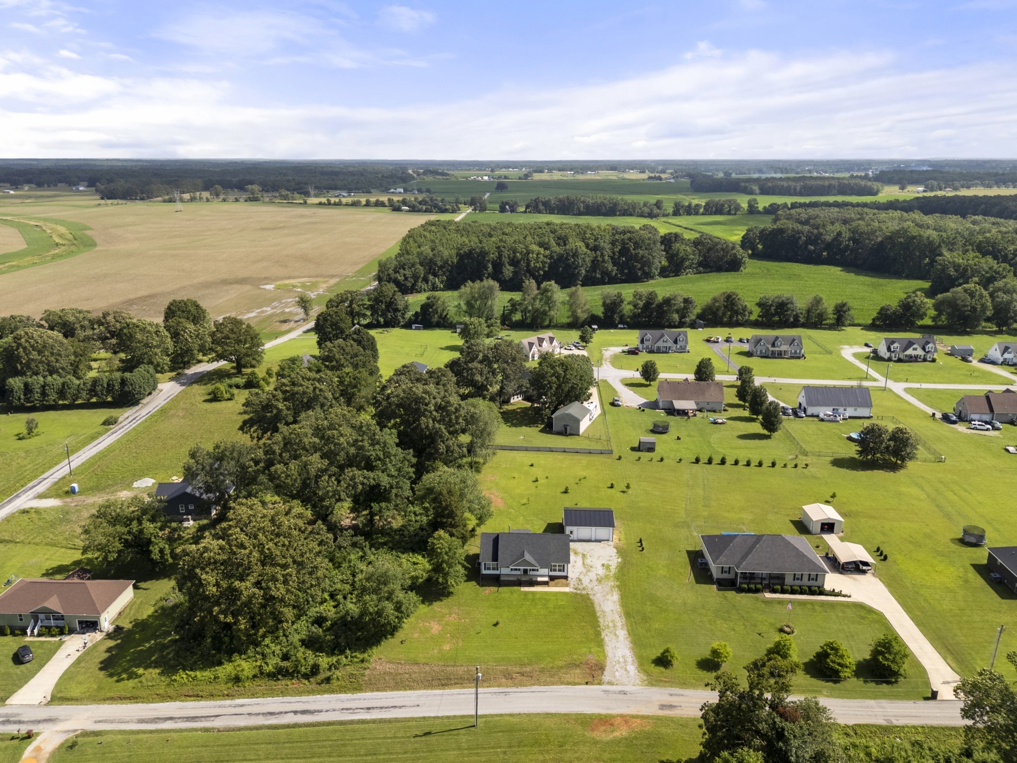 1072 Dugout Road Summertown, TN 38483 - Photo 36 of 45 Gallery Image 36