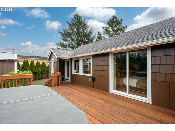 a view of outdoor space yard and patio