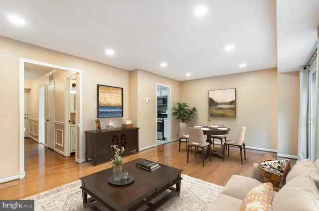 $522,777 | 7432 Larne Lane, Lorton, VA 22079