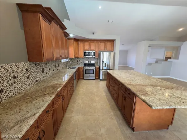 $2,850 | 158 Laguna Landing Drive, Henderson, NV 89002