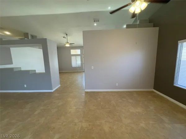 $2,850 | 158 Laguna Landing Drive, Henderson, NV 89002