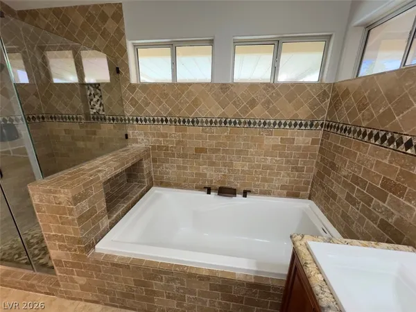 $2,850 | 158 Laguna Landing Drive, Henderson, NV 89002