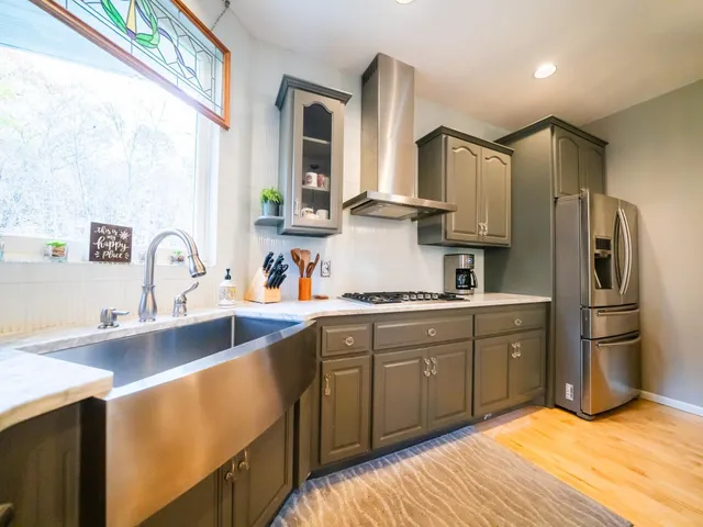 $649,999 | 6 Forest Hill Lane, Swanville, MN 56382