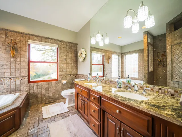 $649,999 | 6 Forest Hill Lane, Swanville, MN 56382