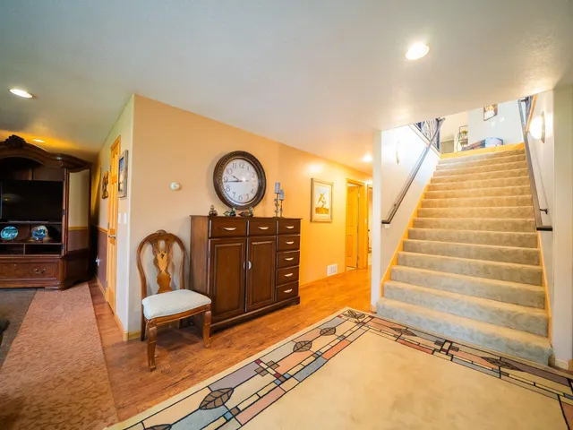 $649,999 | 6 Forest Hill Lane, Swanville, MN 56382