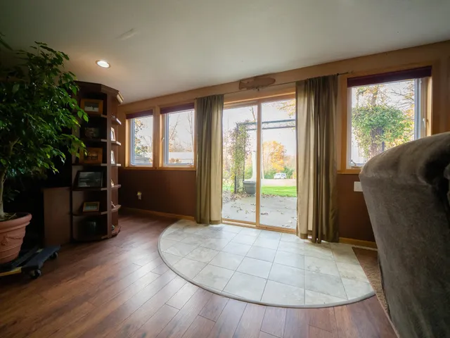 $649,999 | 6 Forest Hill Lane, Swanville, MN 56382