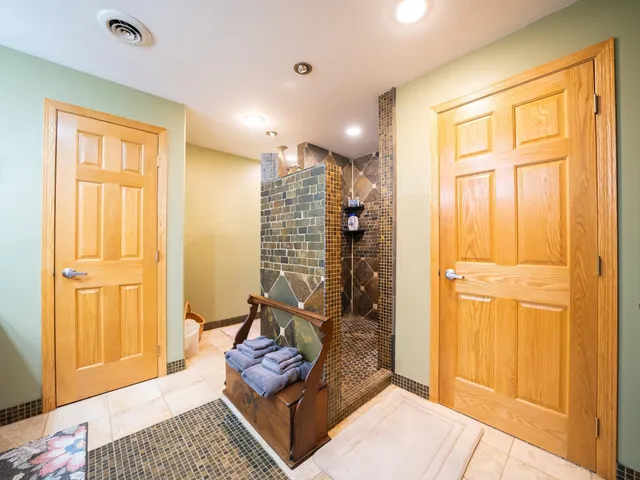 $649,999 | 6 Forest Hill Lane, Swanville, MN 56382