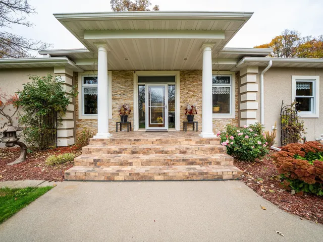 $649,999 | 6 Forest Hill Lane, Swanville, MN 56382