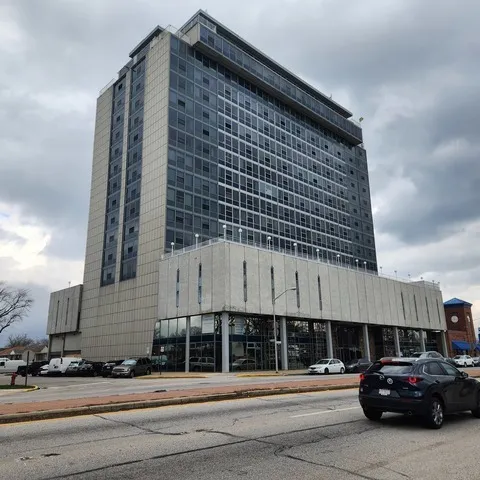 $119,900 | 7234 West North Avenue, Unit 907, Elmwood Park, IL 60707