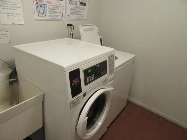 $119,900 | 7234 West North Avenue, Unit 907, Elmwood Park, IL 60707