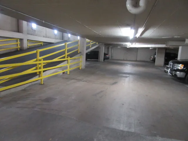 $119,900 | 7234 West North Avenue, Unit 907, Elmwood Park, IL 60707