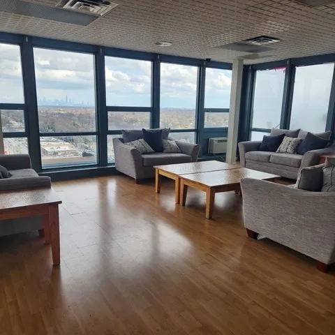 $119,900 | 7234 West North Avenue, Unit 907, Elmwood Park, IL 60707