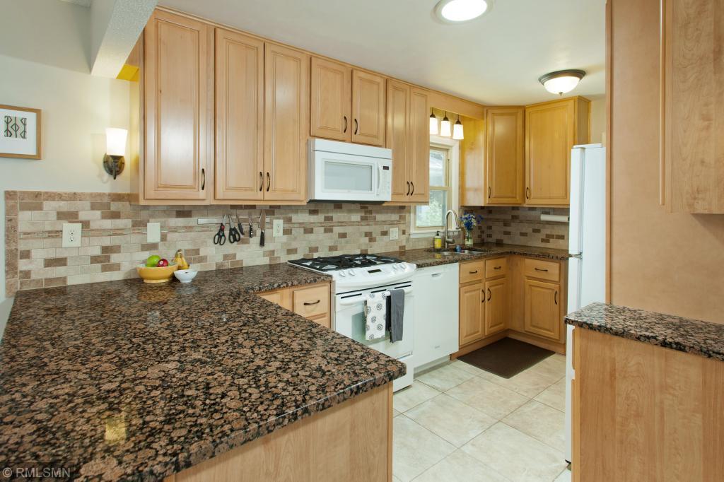 1567 Atlantic Street St. Paul, MN 55106 - Photo 1 of 1
