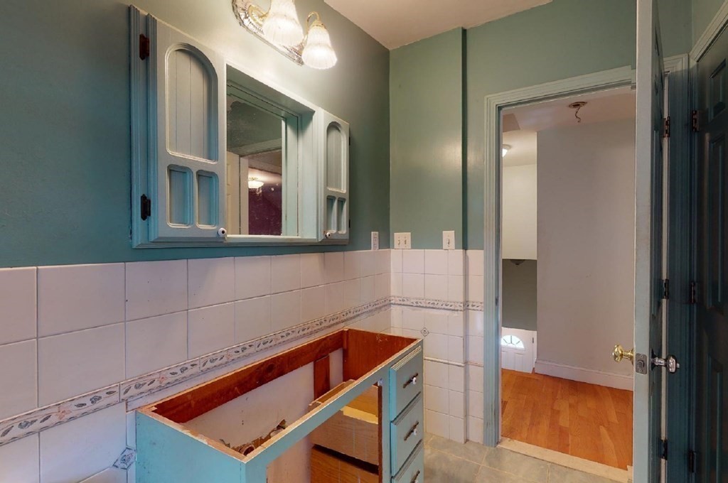 45 Burrwood Road Boston, MA 02132 - Photo 10 of 15 Gallery Image 10