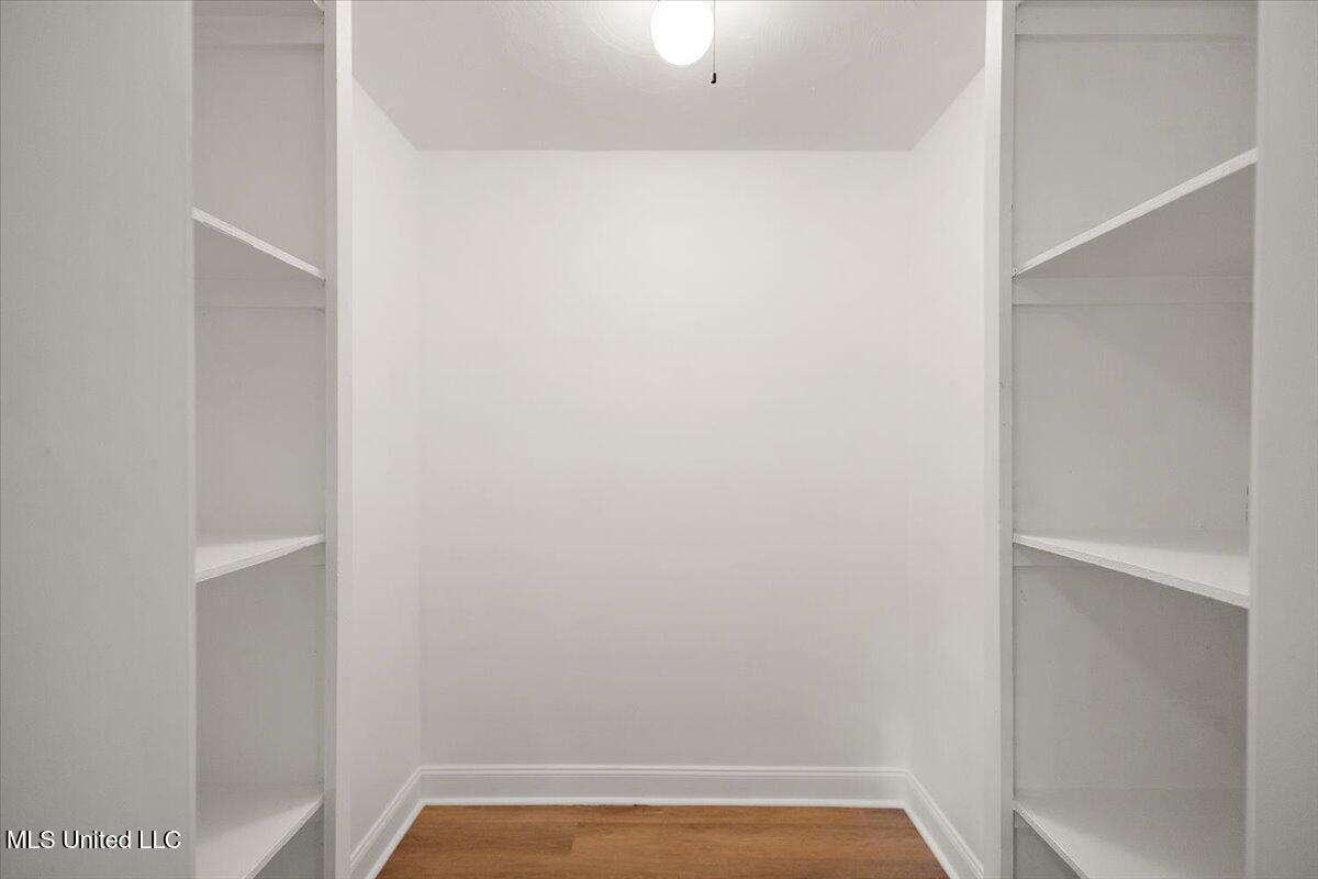 19 Nelson Circle Jackson, MS 39212 - Photo 14 of 28 27-3HTP4032