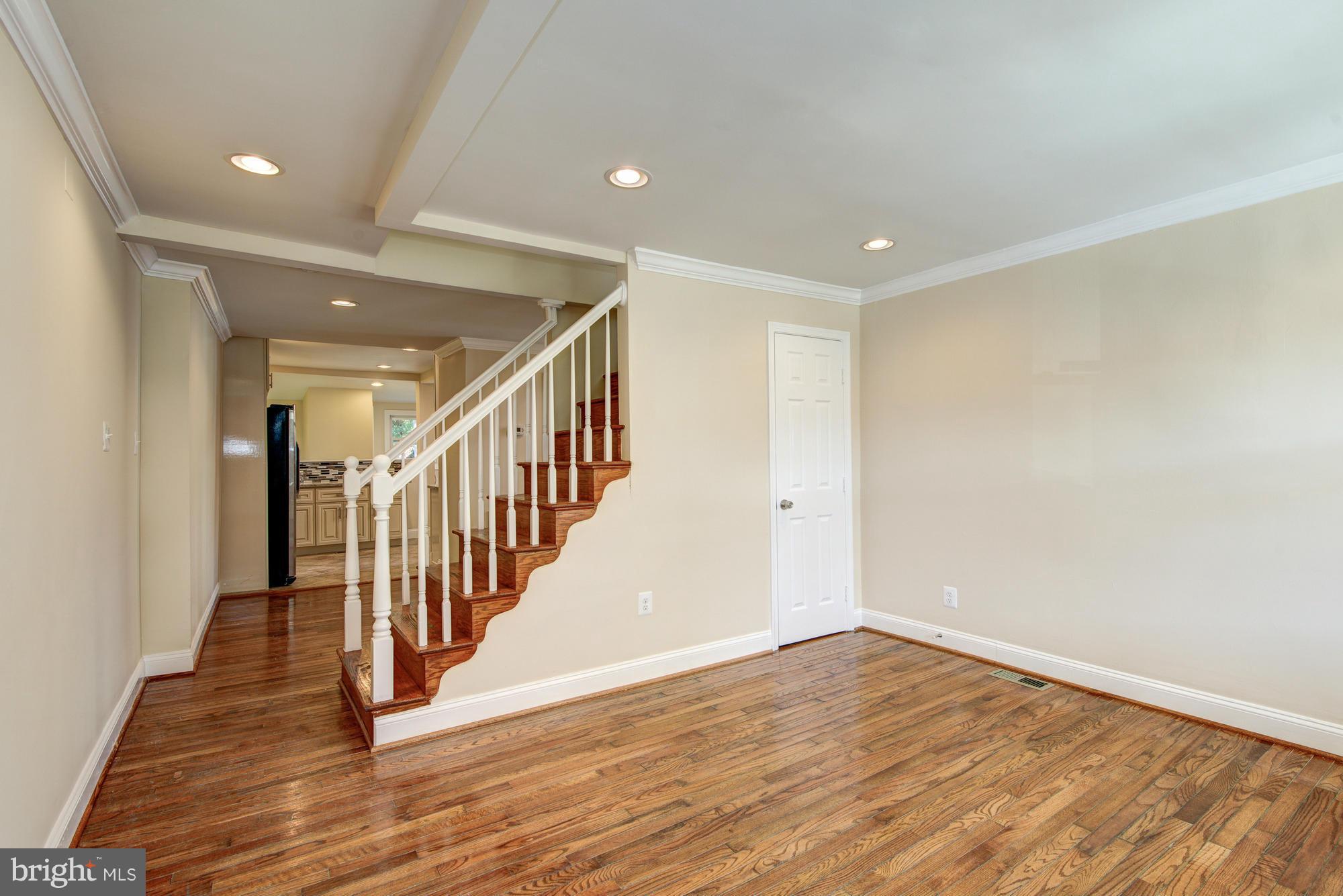 1466 Morris Road Southeast Washington, DC 20020 - Photo 7 of 28 Living Room