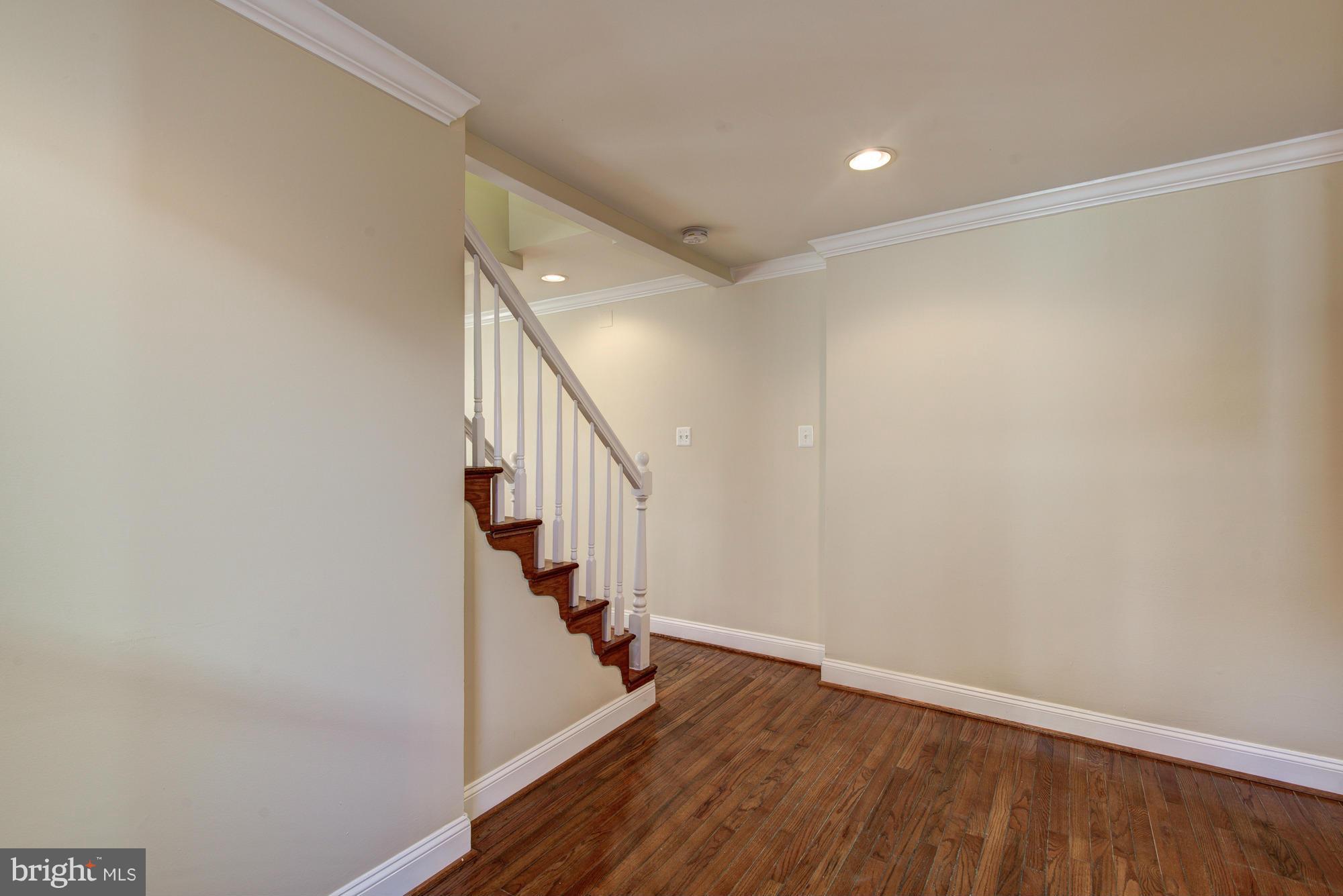 1466 Morris Road Southeast Washington, DC 20020 - Photo 9 of 28 Living Room