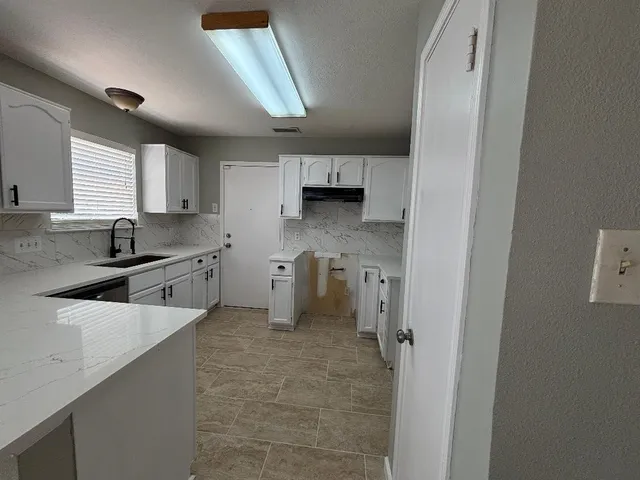 $280,000 | 16003 Mission Glen Drive, Houston, TX 77083