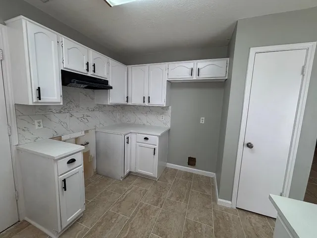 $280,000 | 16003 Mission Glen Drive, Houston, TX 77083