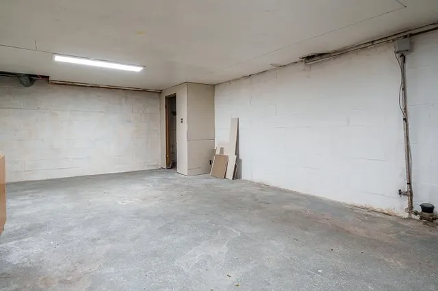 $154,900 | 207 River Park Road, Loves Park, IL 61111