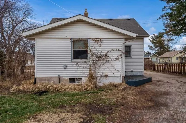 $154,900 | 207 River Park Road, Loves Park, IL 61111