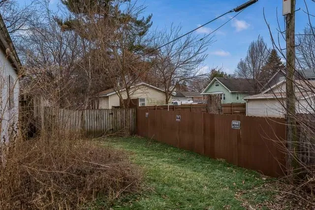 $154,900 | 207 River Park Road, Loves Park, IL 61111