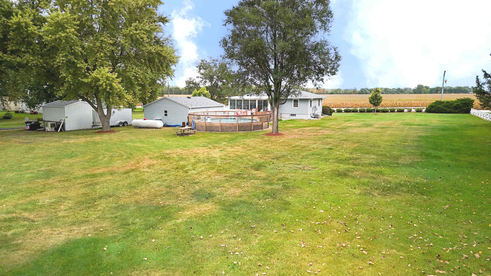 5382 South 2000W Road Chebanse, IL 60922 - Photo 8 of 54 a front view of house with yard and trees