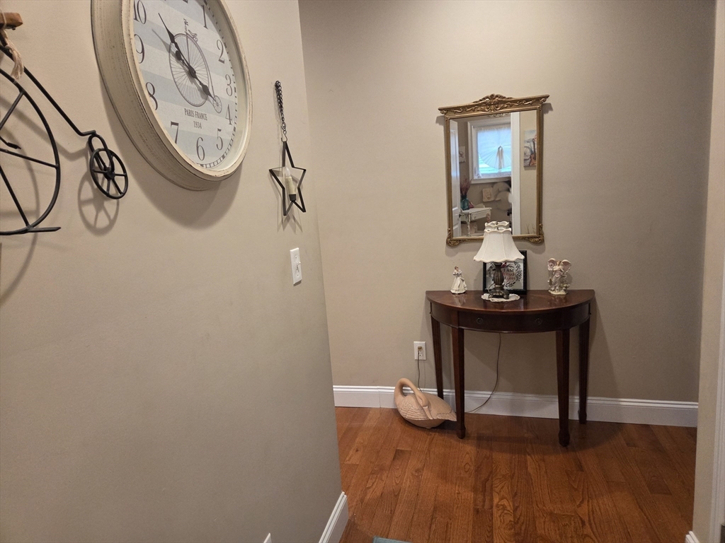 27 Eagle Nest Road, Unit 27 Clinton, MA 01510 - Photo 7 of 21